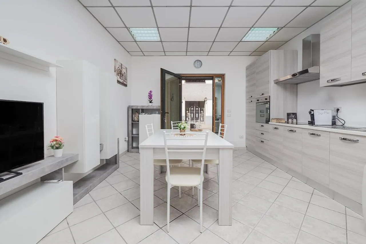 Saint Simplicio House Appartamento Olbia